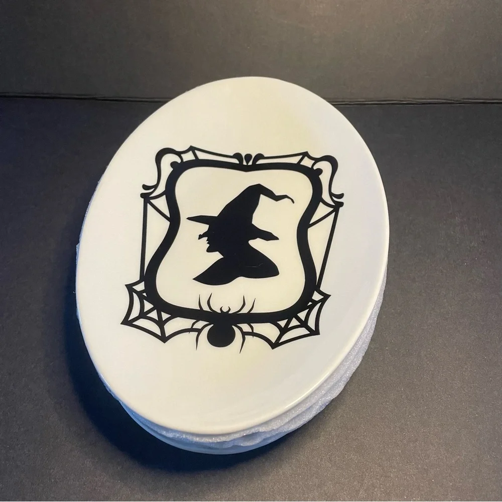 Crate & Barrel Halloween Appetizer Plates Oval Set of 4 Witch Silhouettes